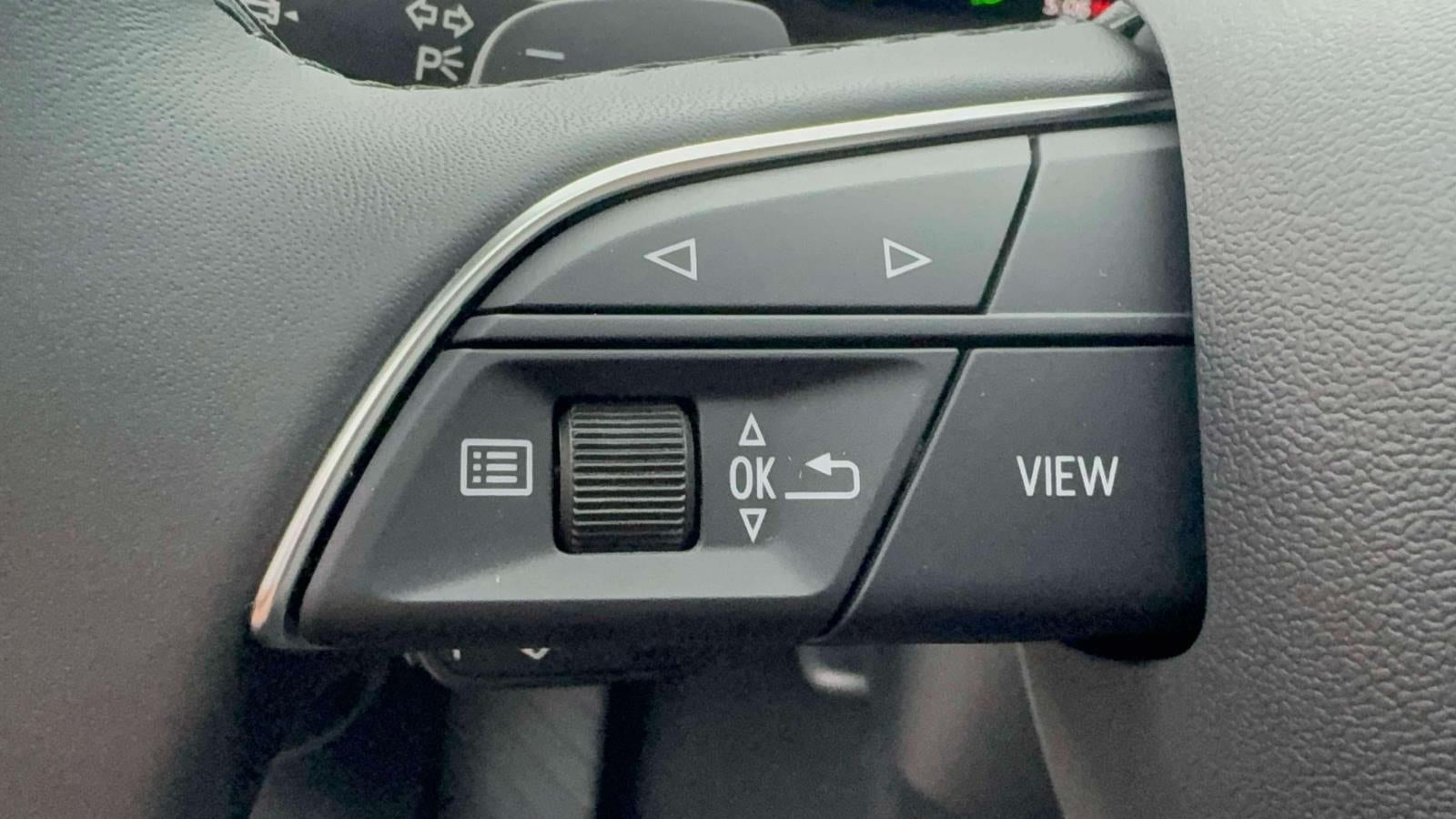 2025 Audi Q3 Premium