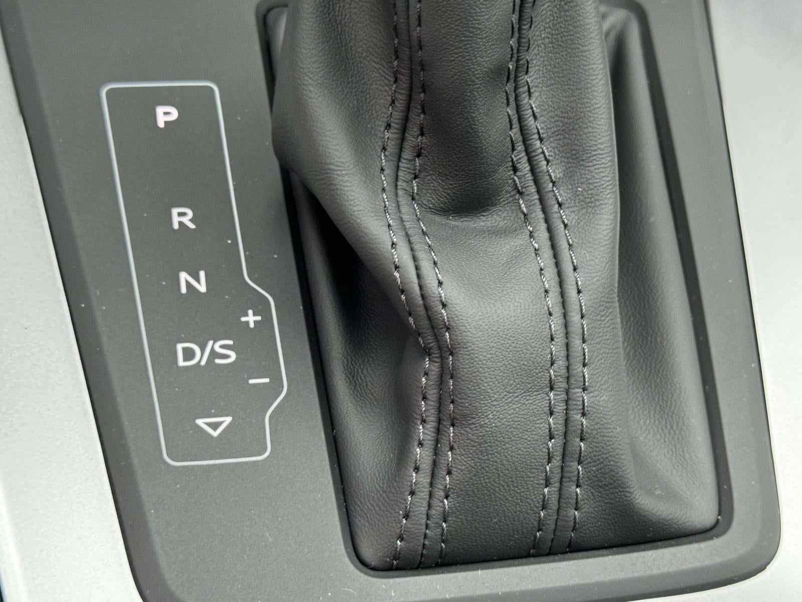 2025 Audi Q3 Premium