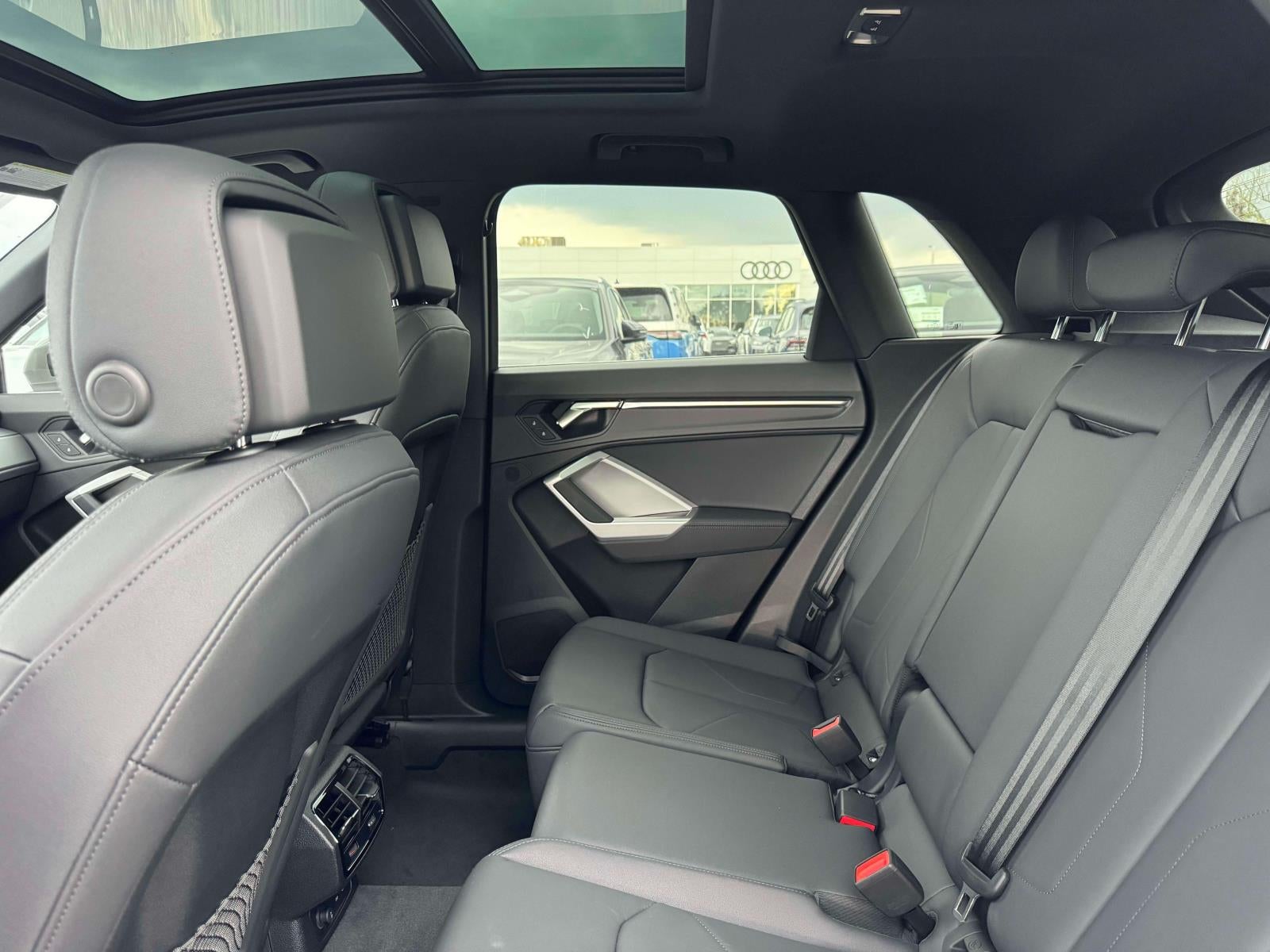 2025 Audi Q3 Premium