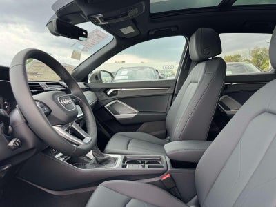 2025 Audi Q3 Premium
