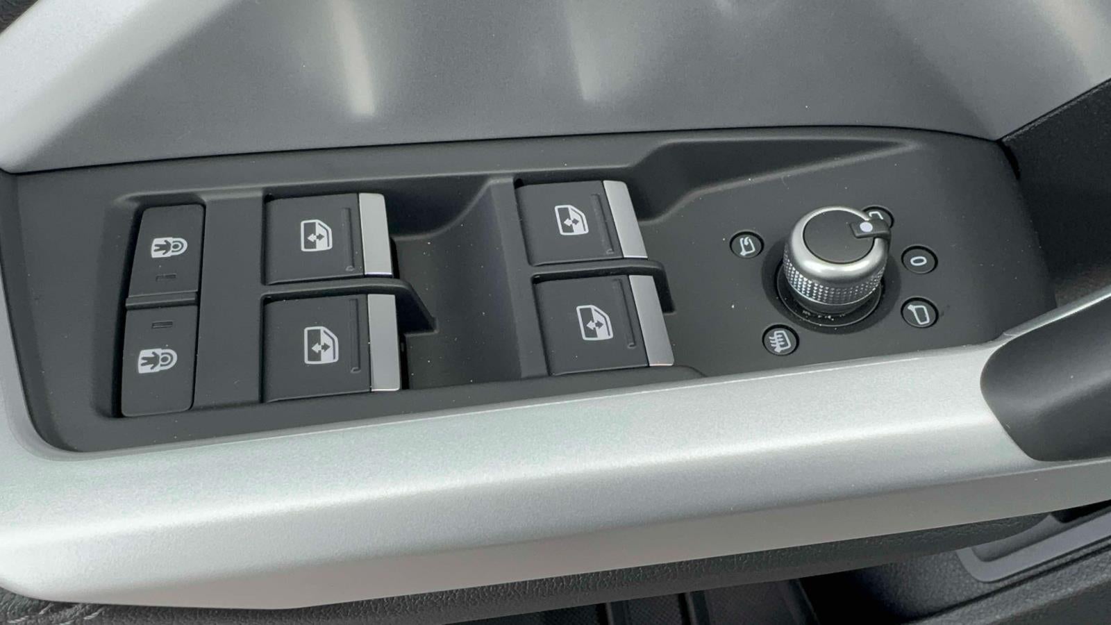 2025 Audi Q3 Premium