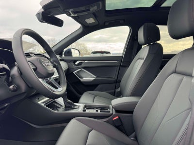 2025 Audi Q3 Premium