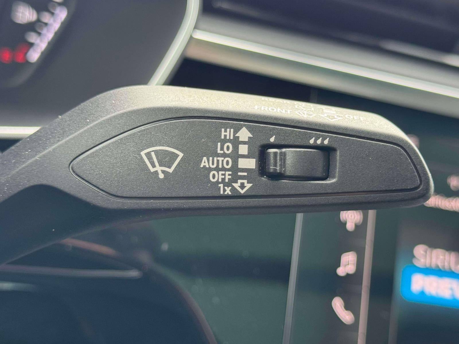 2025 Audi Q3 Premium