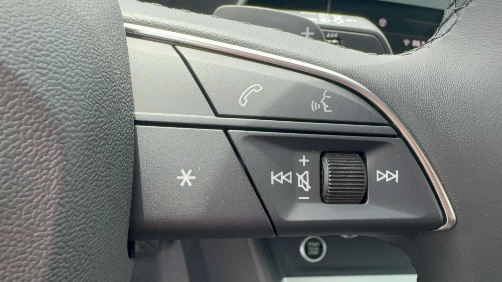 2025 Audi Q3 Premium