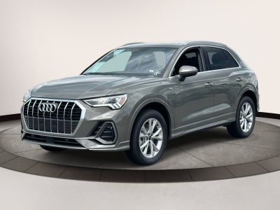 2025 Audi Q3 Premium