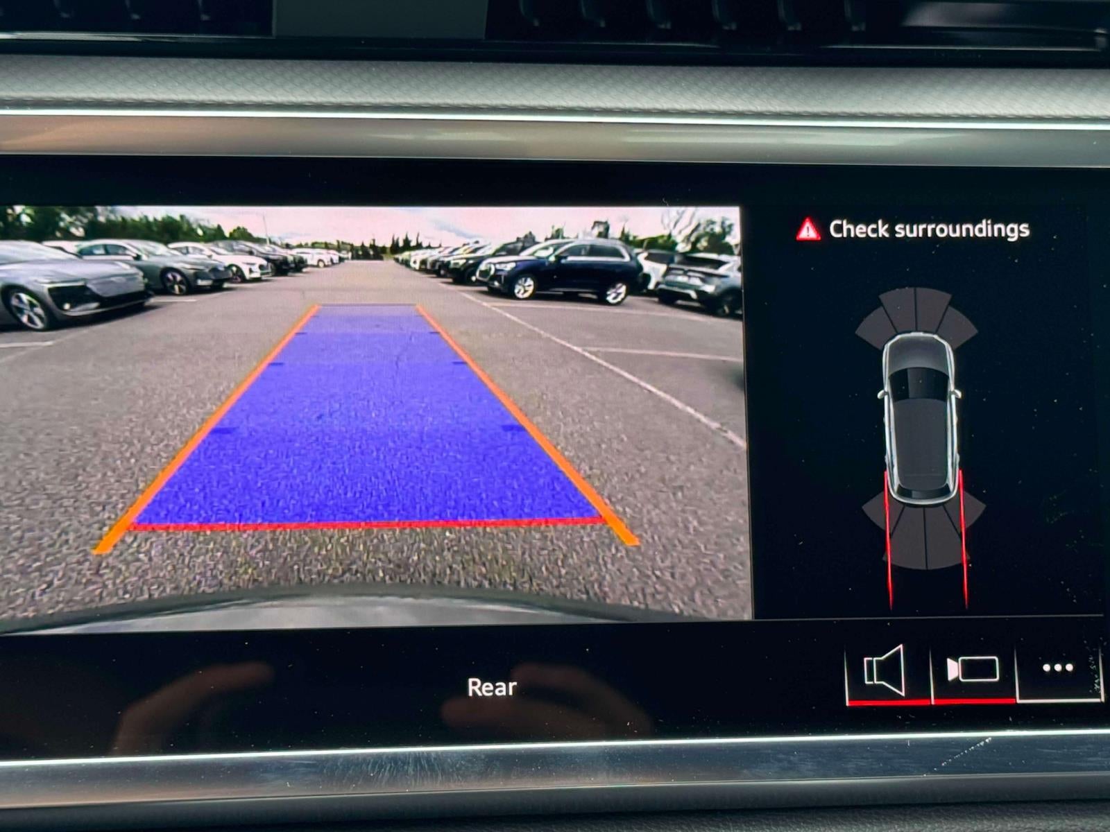 2025 Audi Q3 Premium