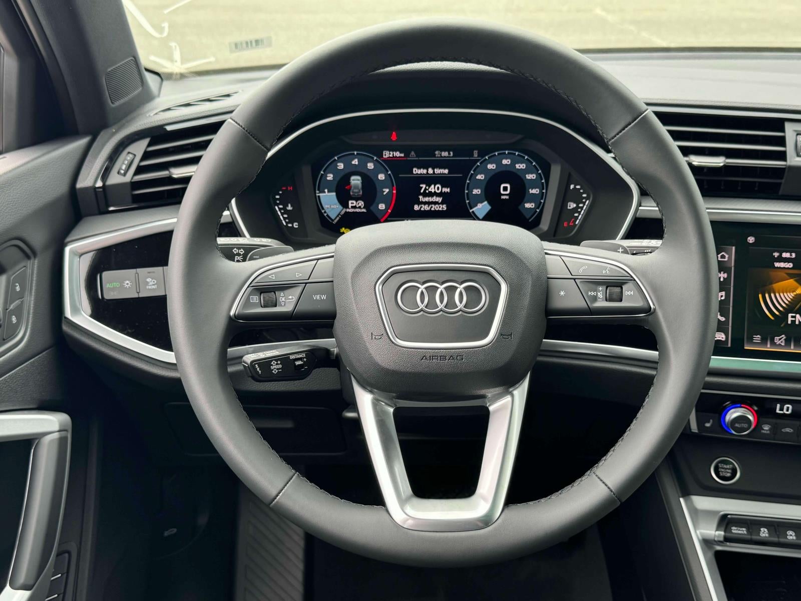 2025 Audi Q3 Premium