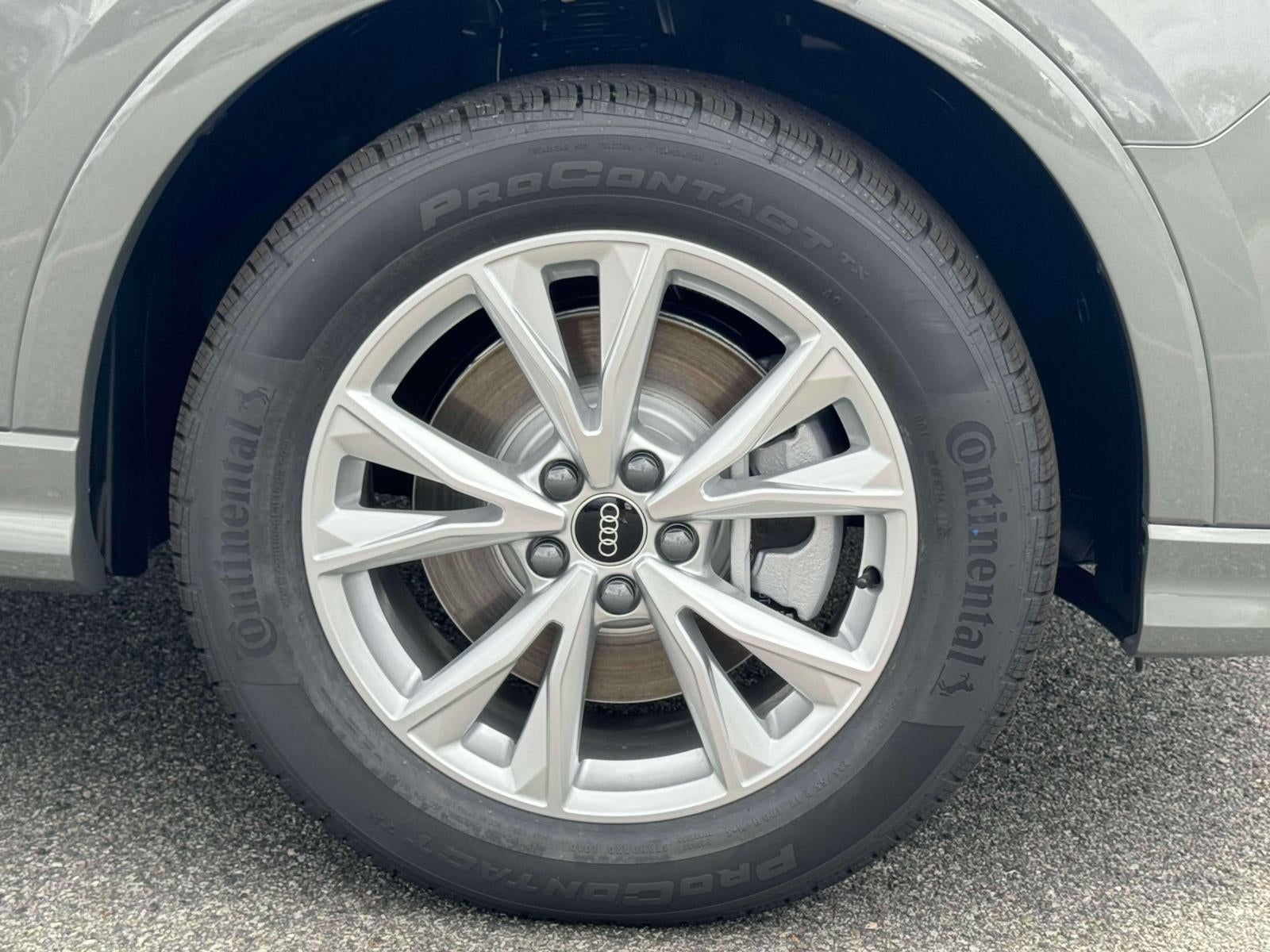 2025 Audi Q3 Premium