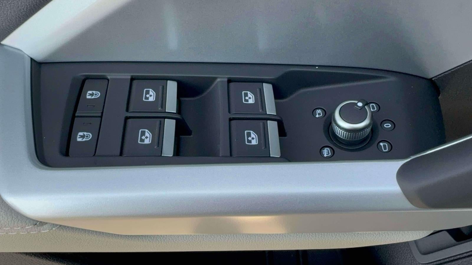 2025 Audi Q3 Premium