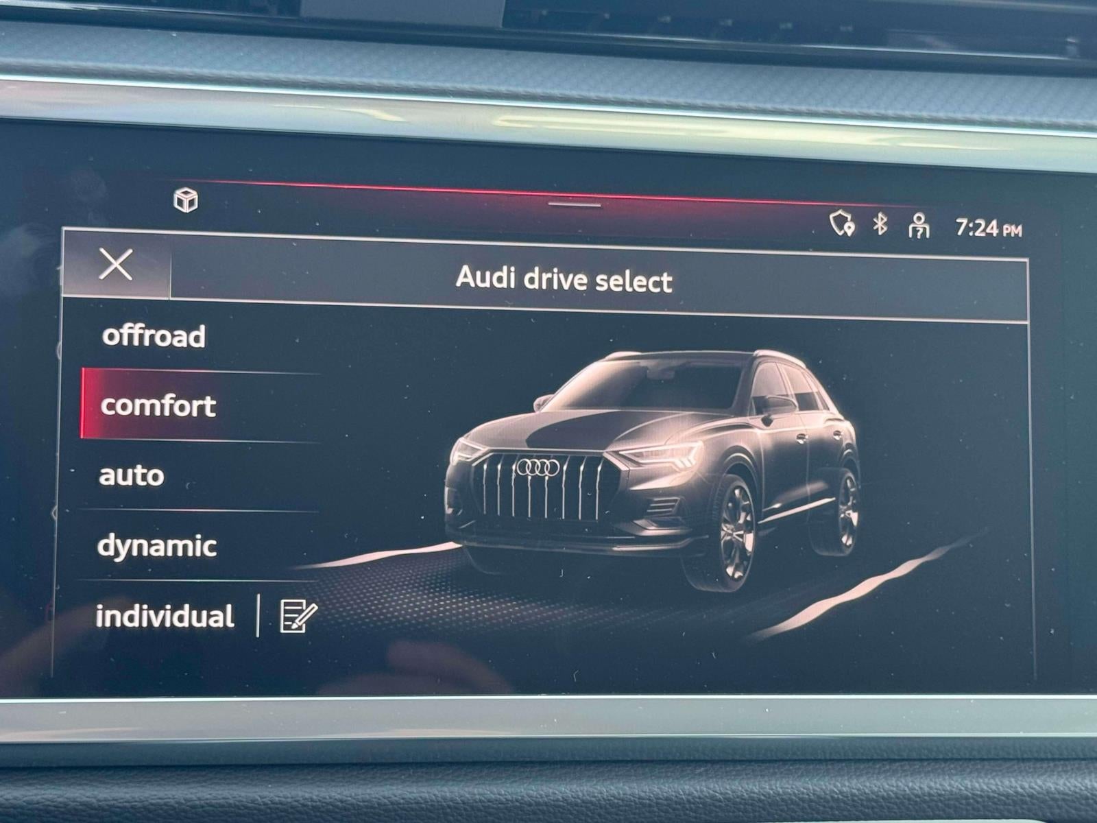 2025 Audi Q3 Premium