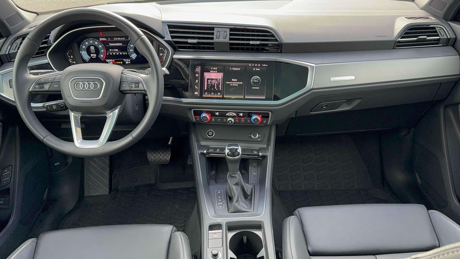 2025 Audi Q3 Premium