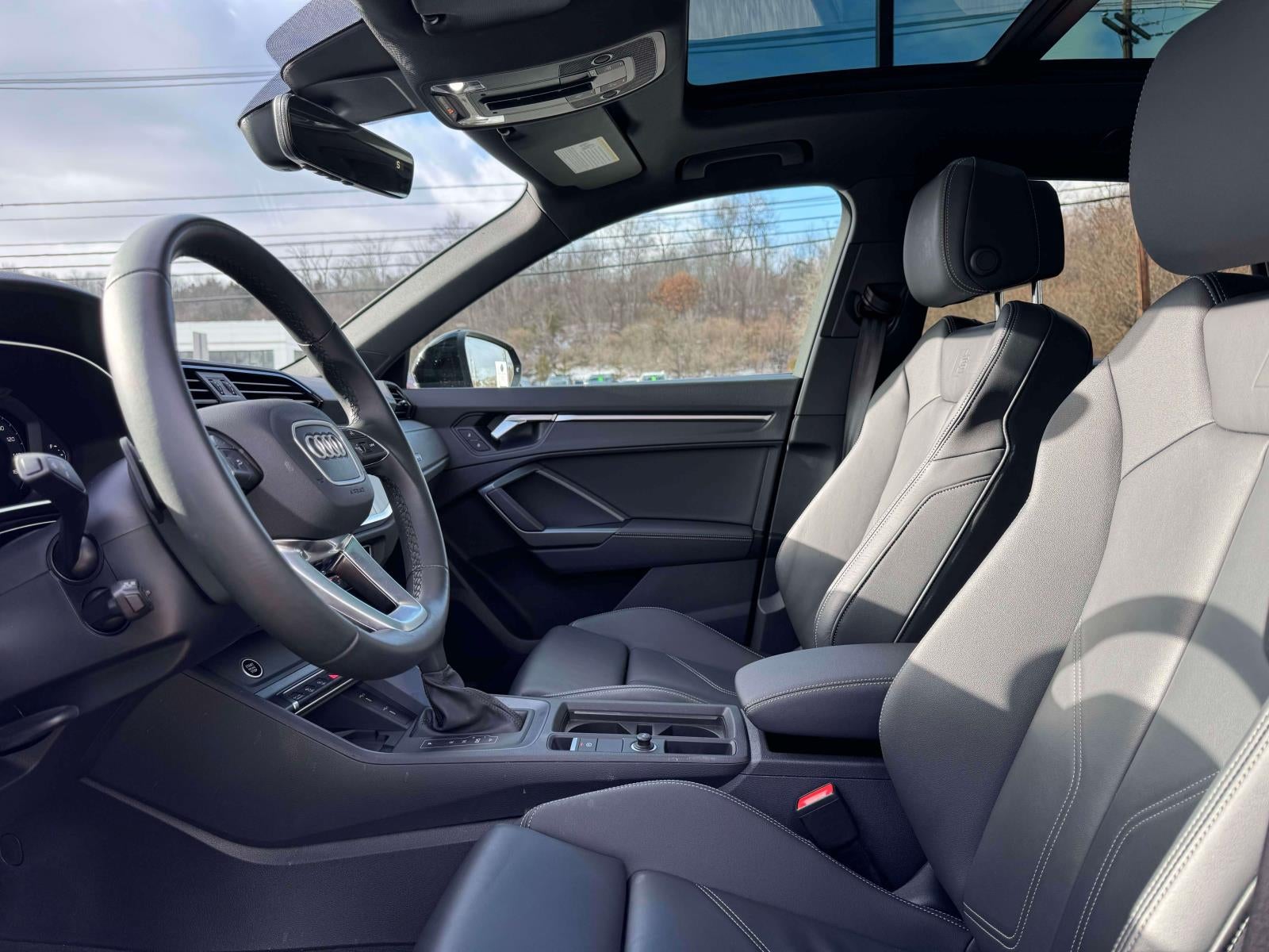 2025 Audi Q3 Premium