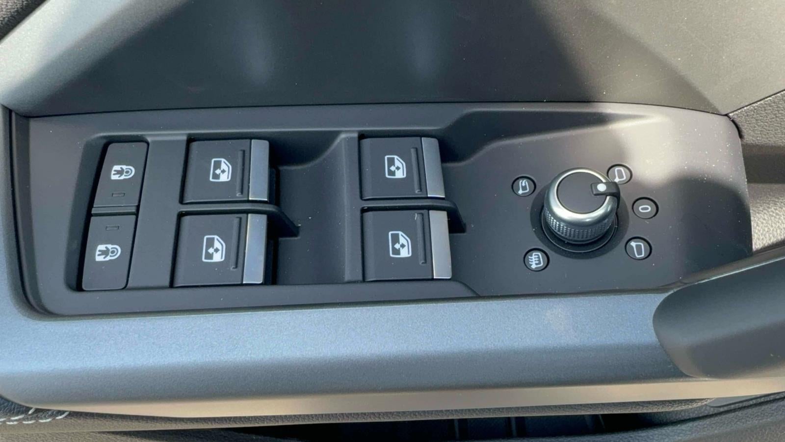 2025 Audi Q3 Premium