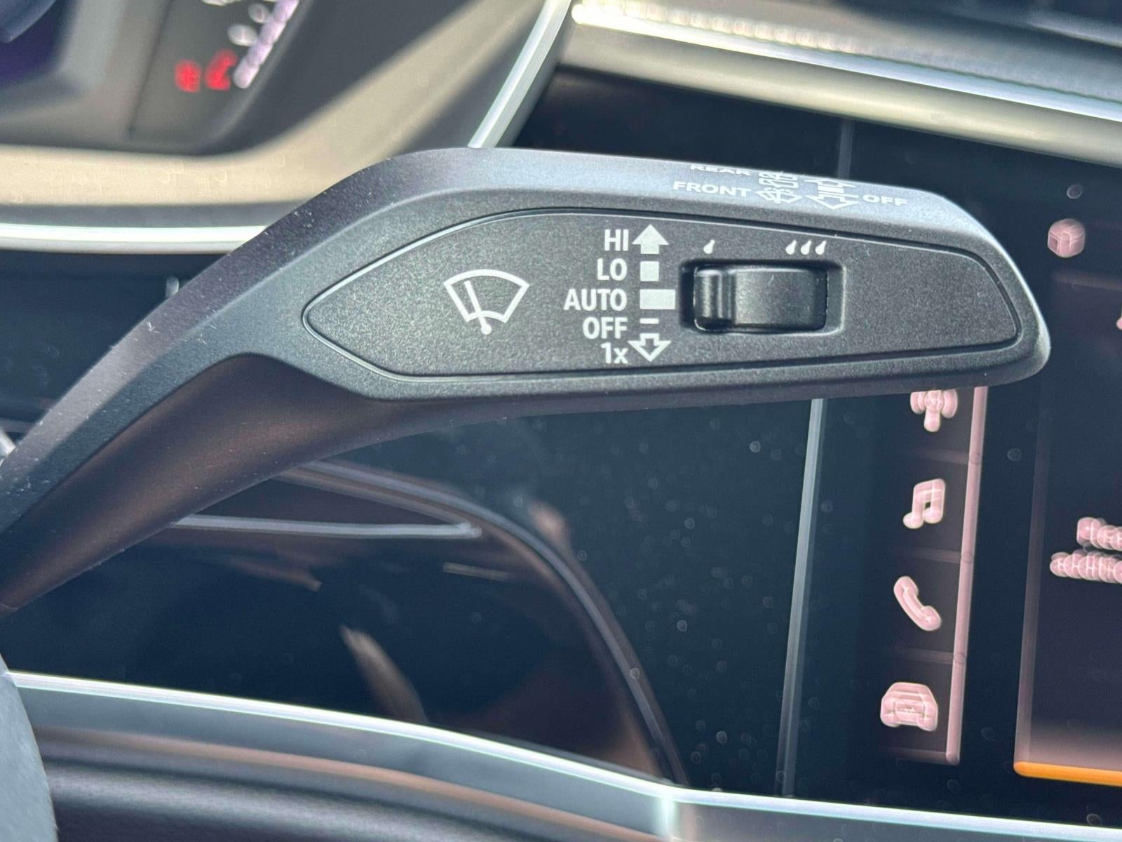 2025 Audi Q3 Premium