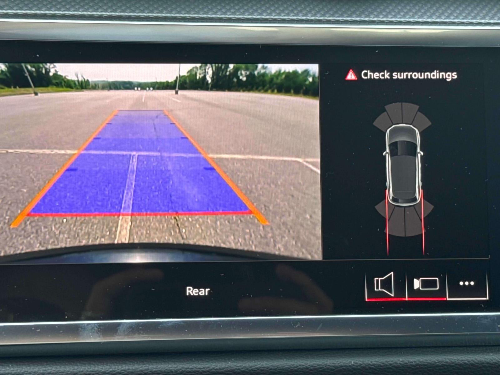 2025 Audi Q3 Premium