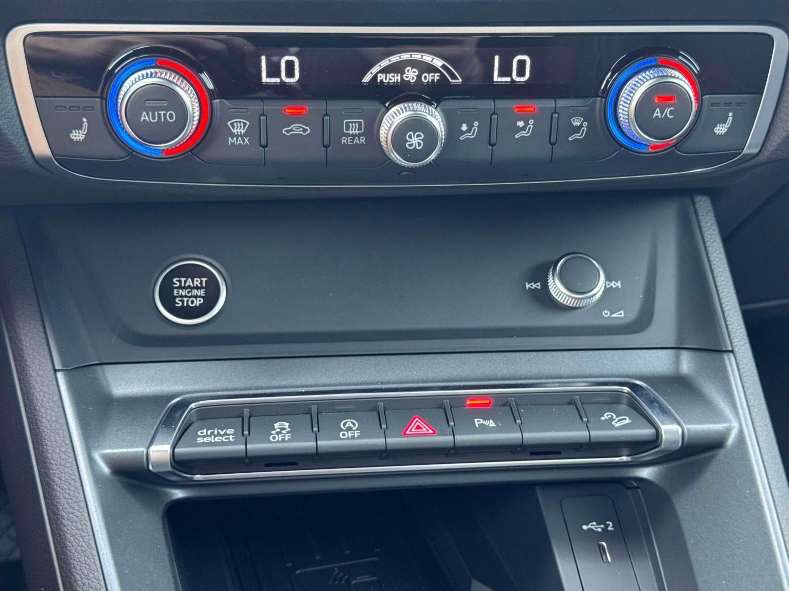 2025 Audi Q3 Premium