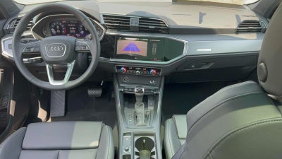 2025 Audi Q3 Premium