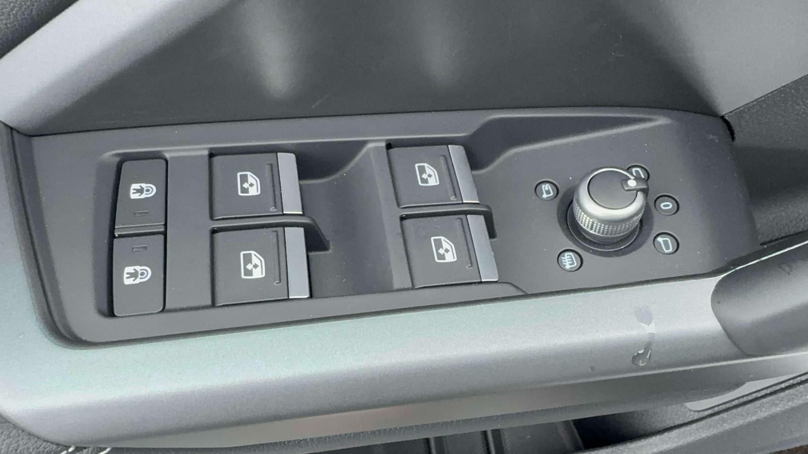 2025 Audi Q3 Premium