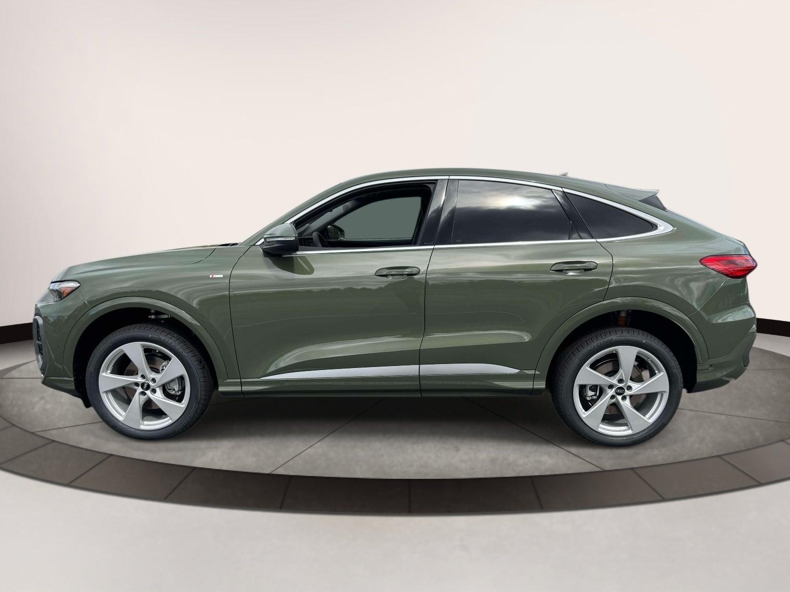 2026 Audi Q5 Sportback 2.0T Premium Plus