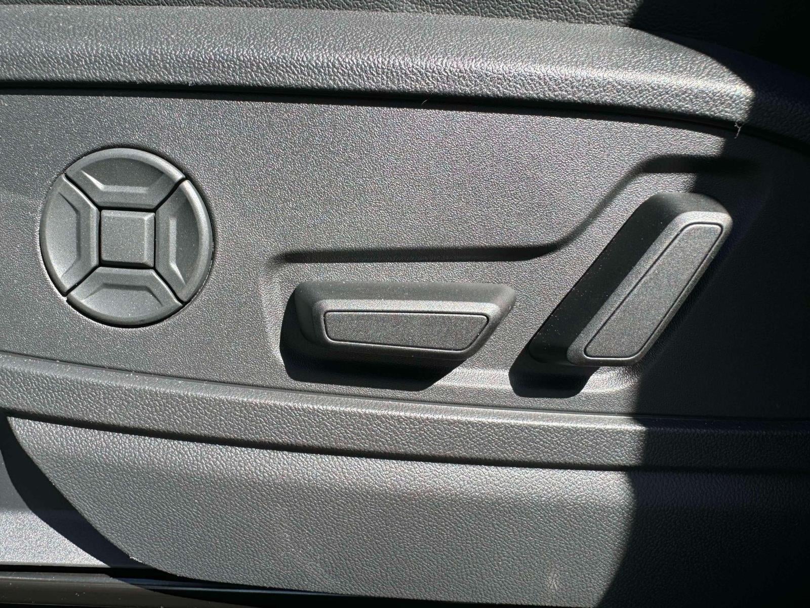 2025 Audi Q5 Sportback 2.0T Premium Plus