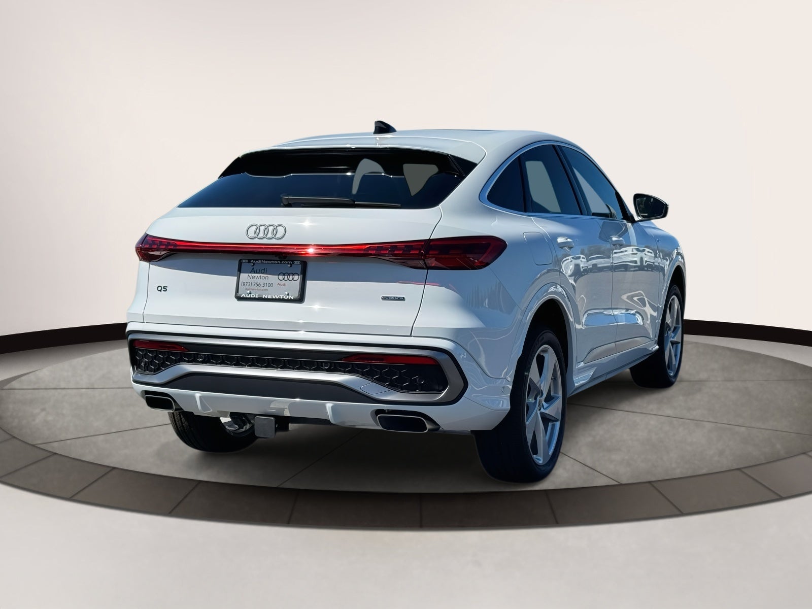 2025 Audi Q5 Sportback 2.0T Premium Plus