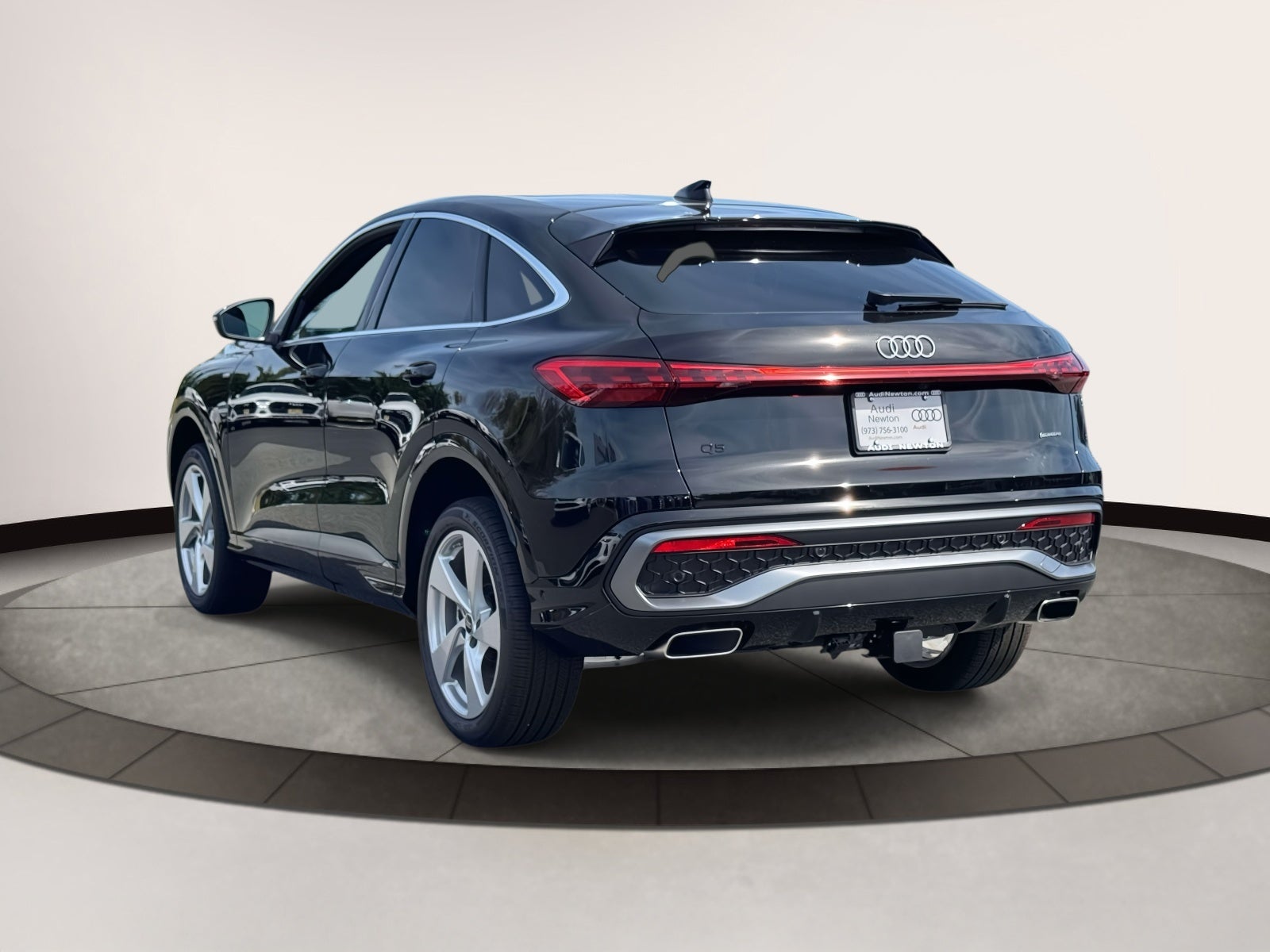 2025 Audi Q5 Sportback Premium Plus