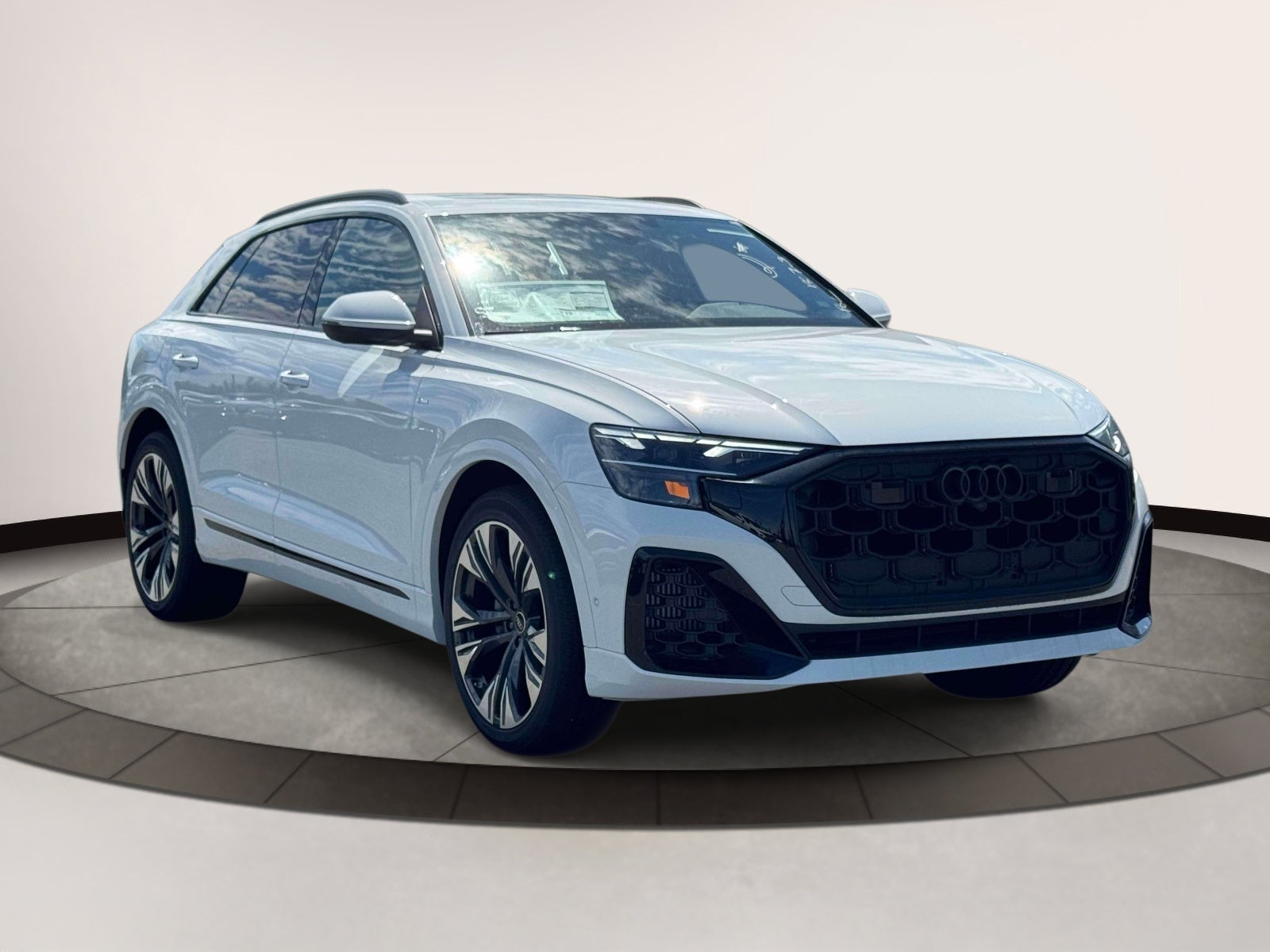 2026 Audi Q8 Premium Plus quattro