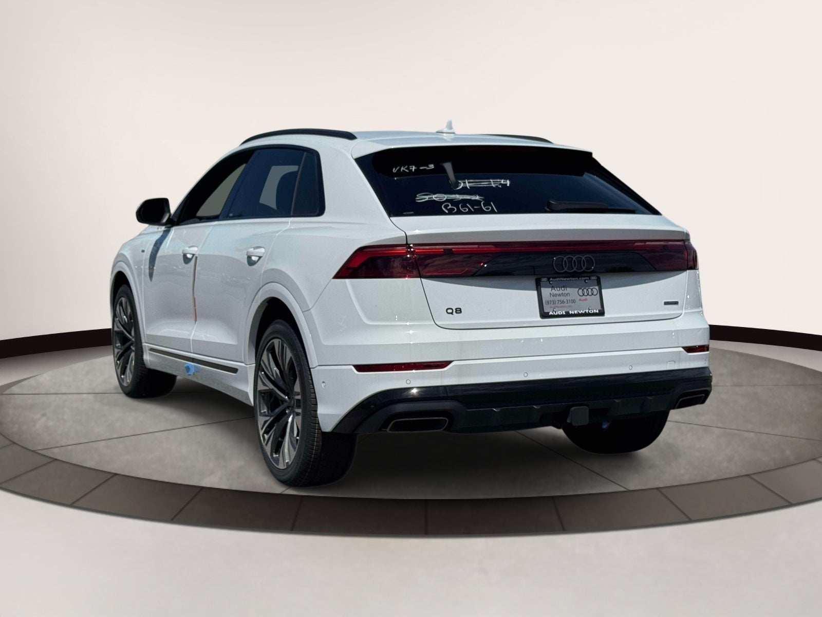 2026 Audi Q8 Premium Plus quattro
