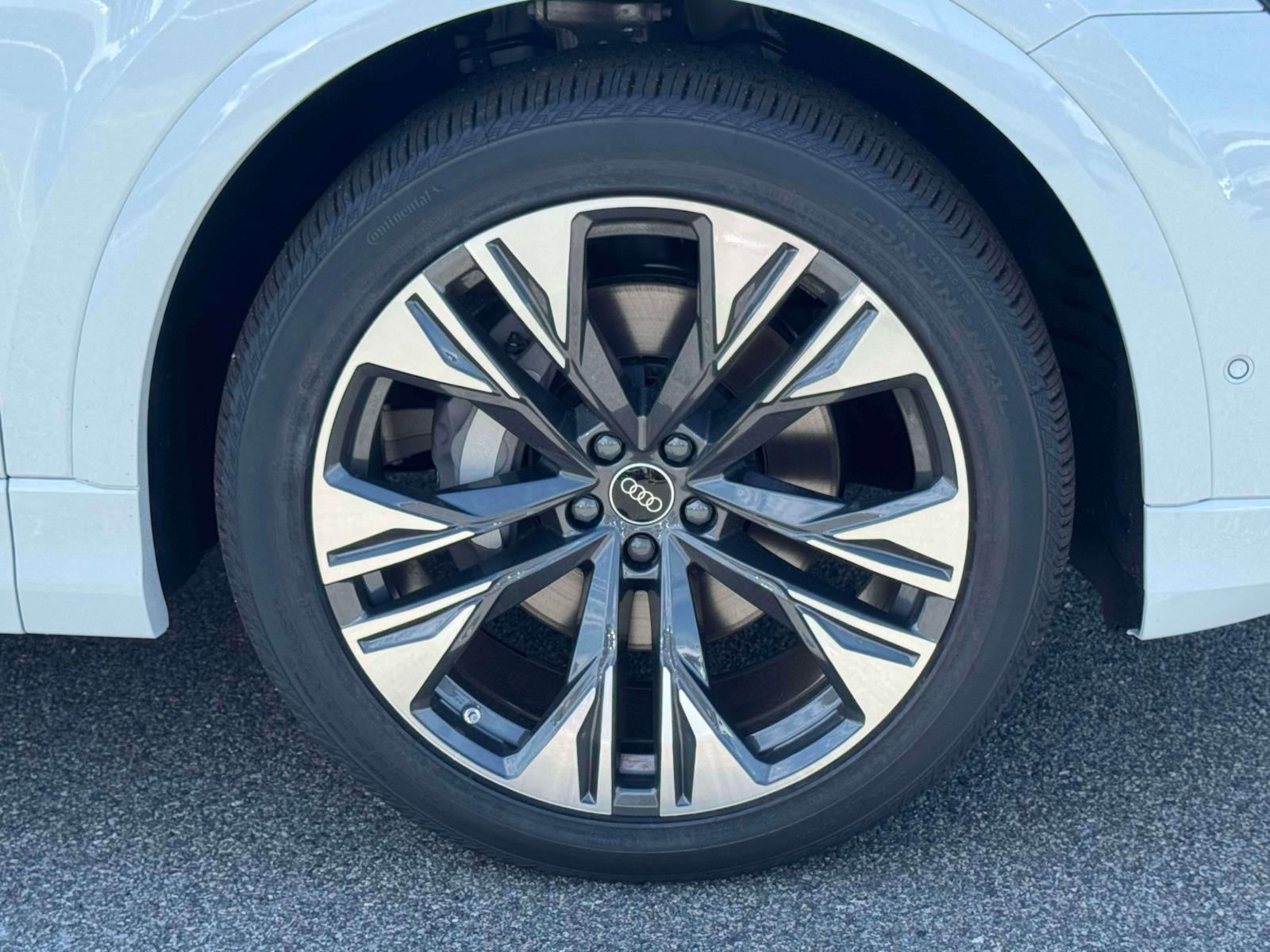 2026 Audi Q8 Premium Plus quattro