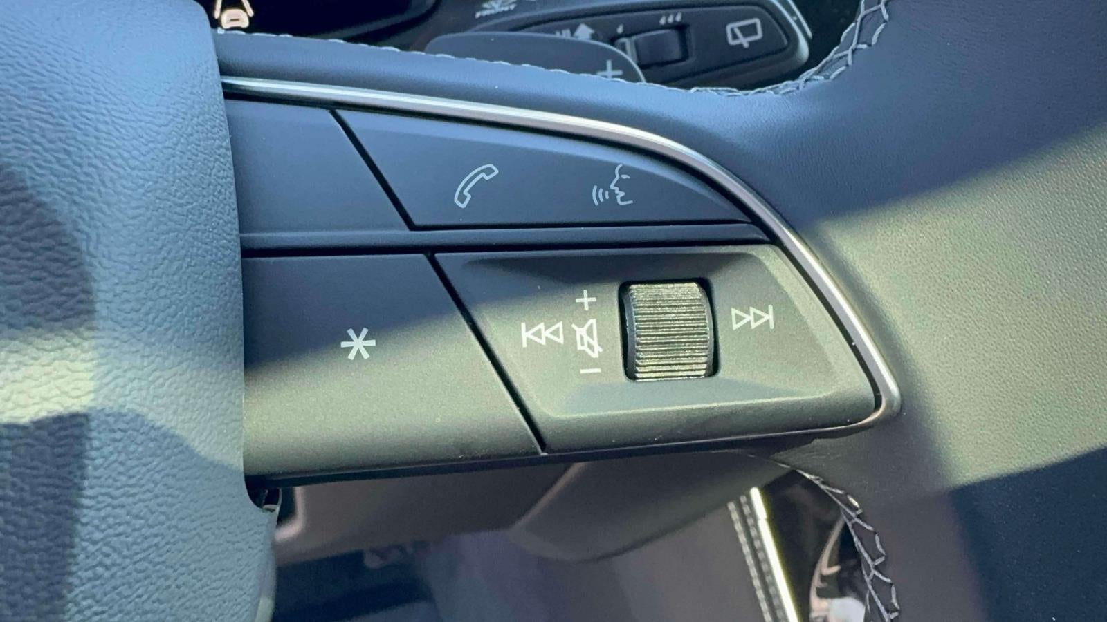 2026 Audi Q8 Premium Plus