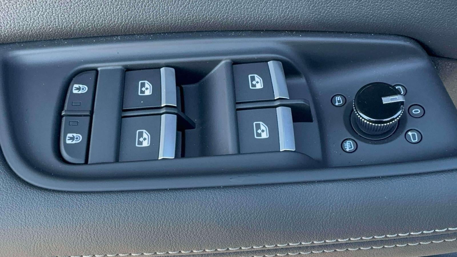 2026 Audi Q8 Premium Plus