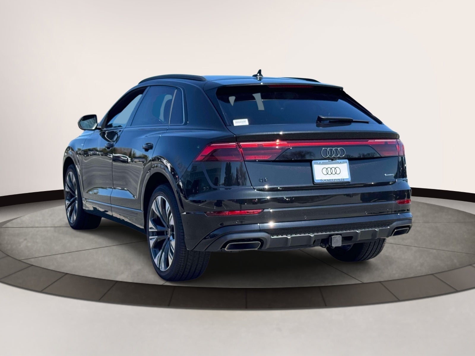 2026 Audi Q8 Premium Plus