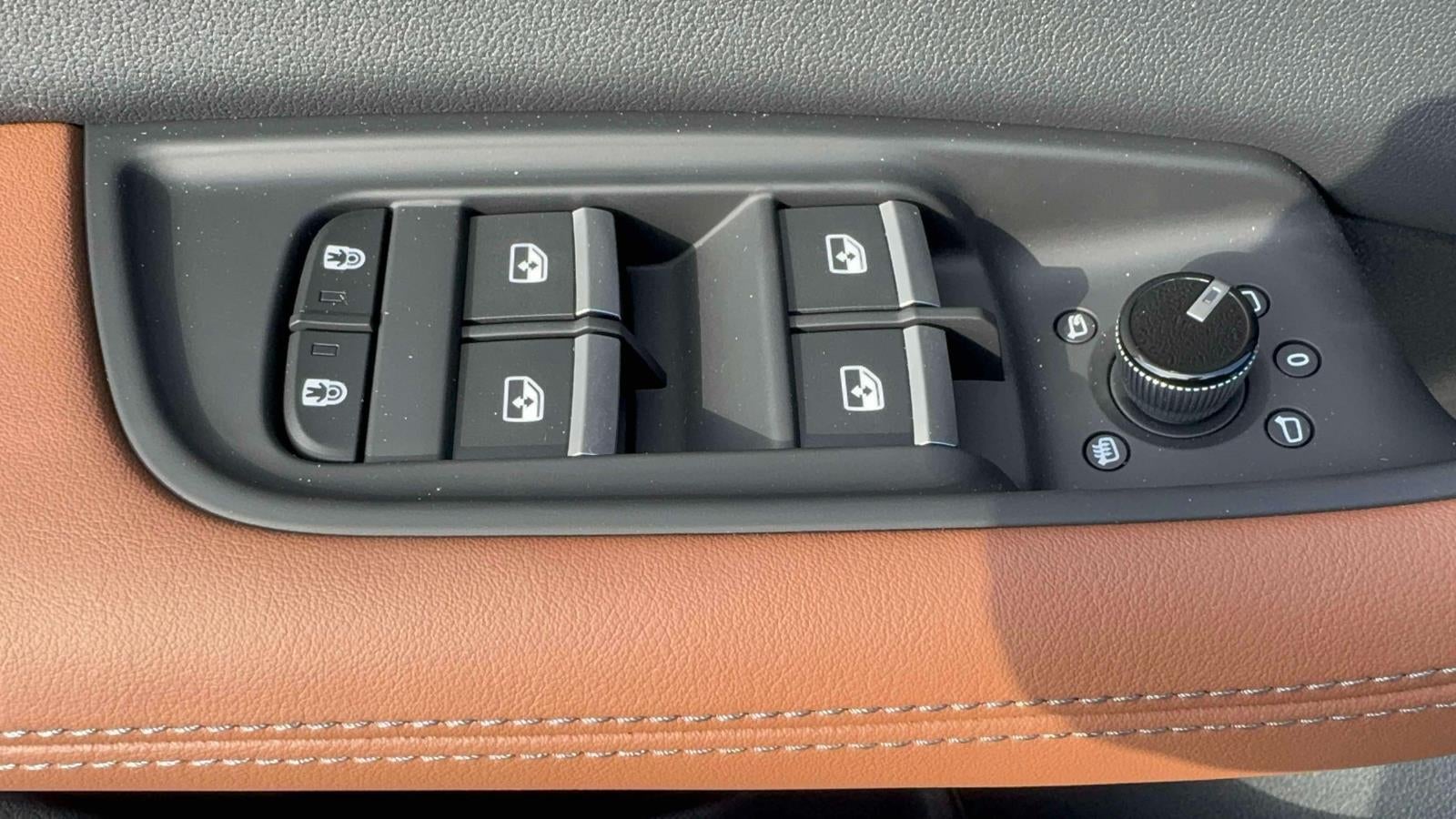 2027 Audi Q8 Premium Plus