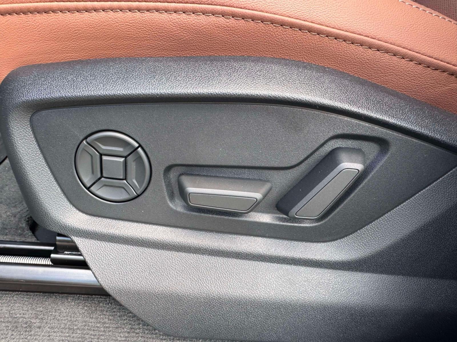2027 Audi Q8 Premium Plus
