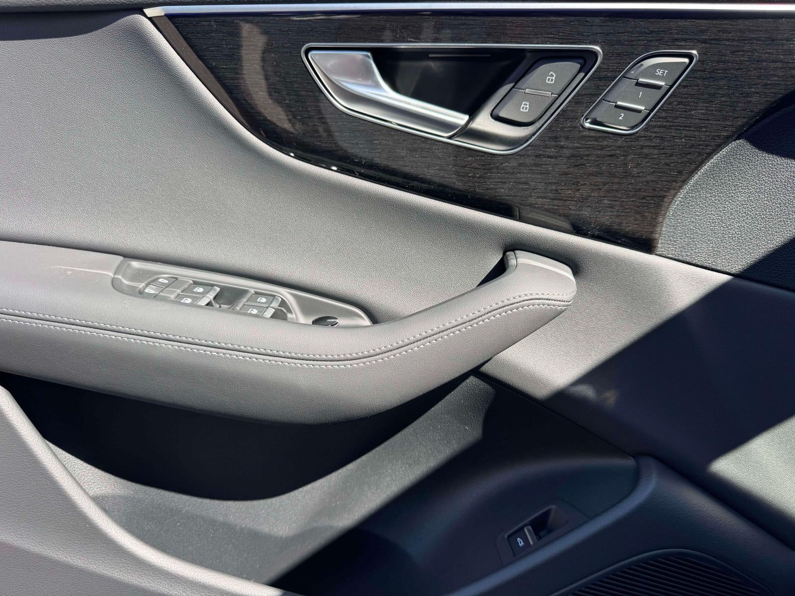 2026 Audi Q8 Premium Plus