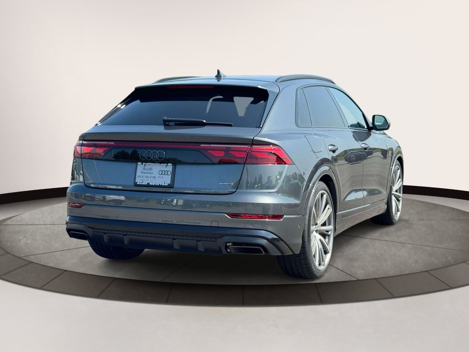 2026 Audi Q8 Prestige