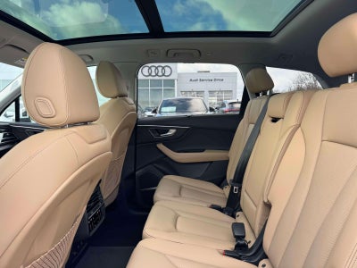 2026 Audi Q7 45 Premium Plus
