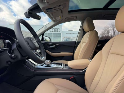 2026 Audi Q7 45 Premium Plus