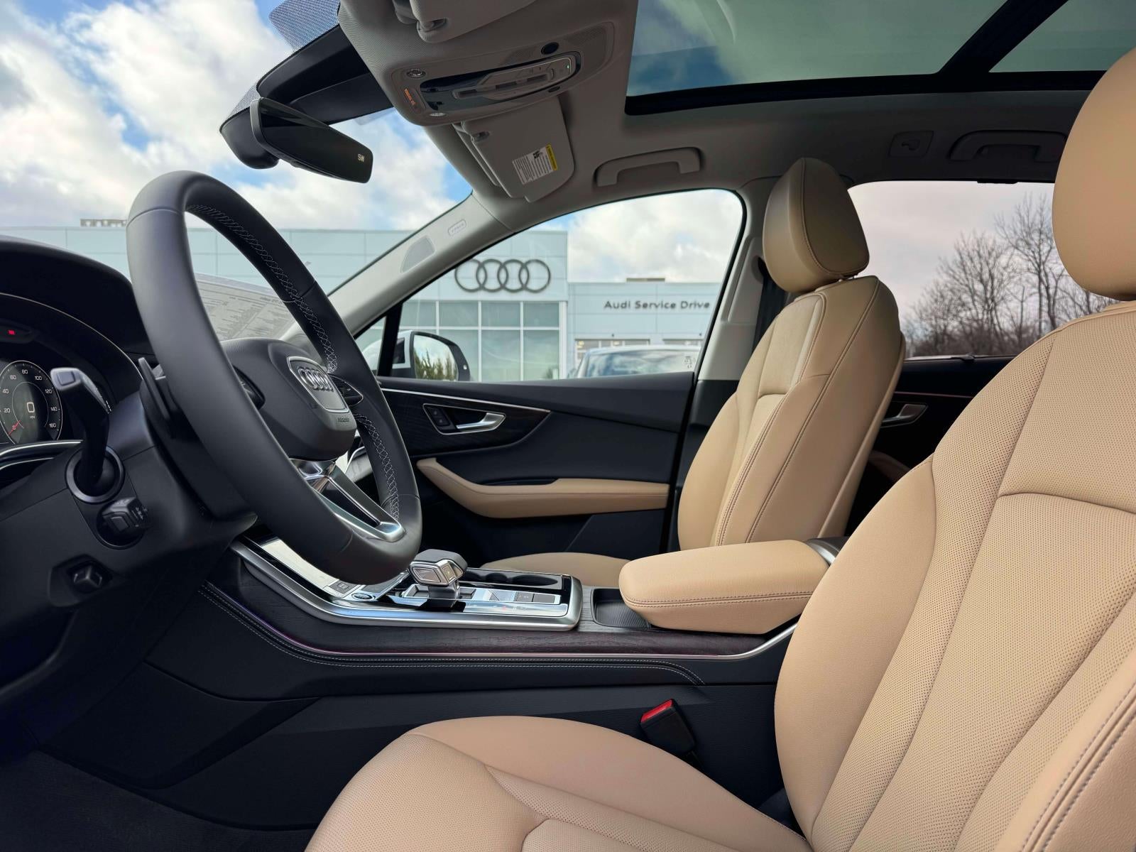 2026 Audi Q7 45 Premium Plus