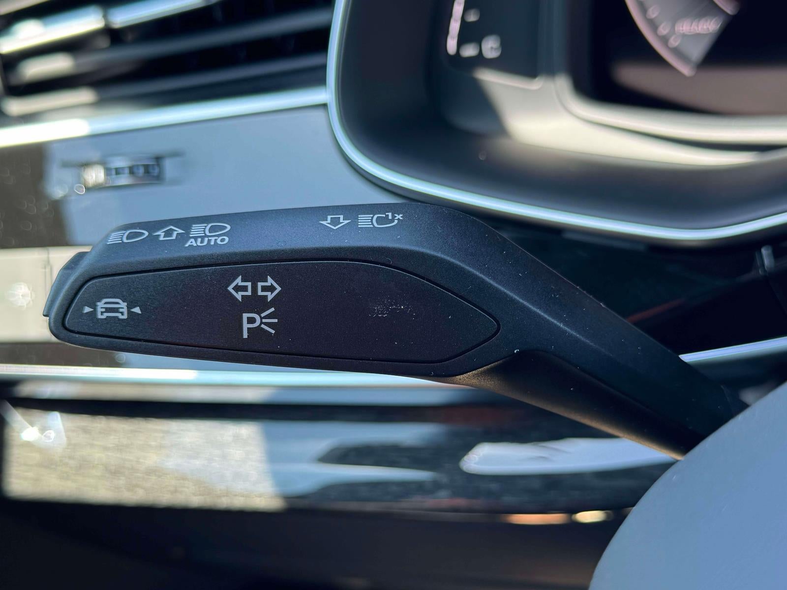 2026 Audi Q7 45 Premium Plus