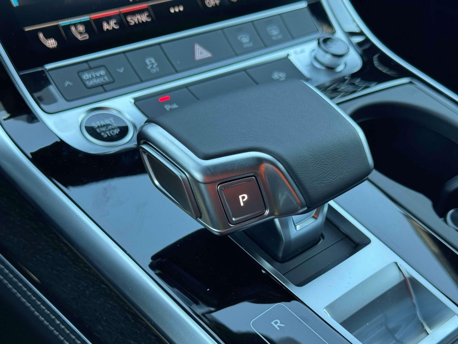 2026 Audi Q7 45 Premium Plus