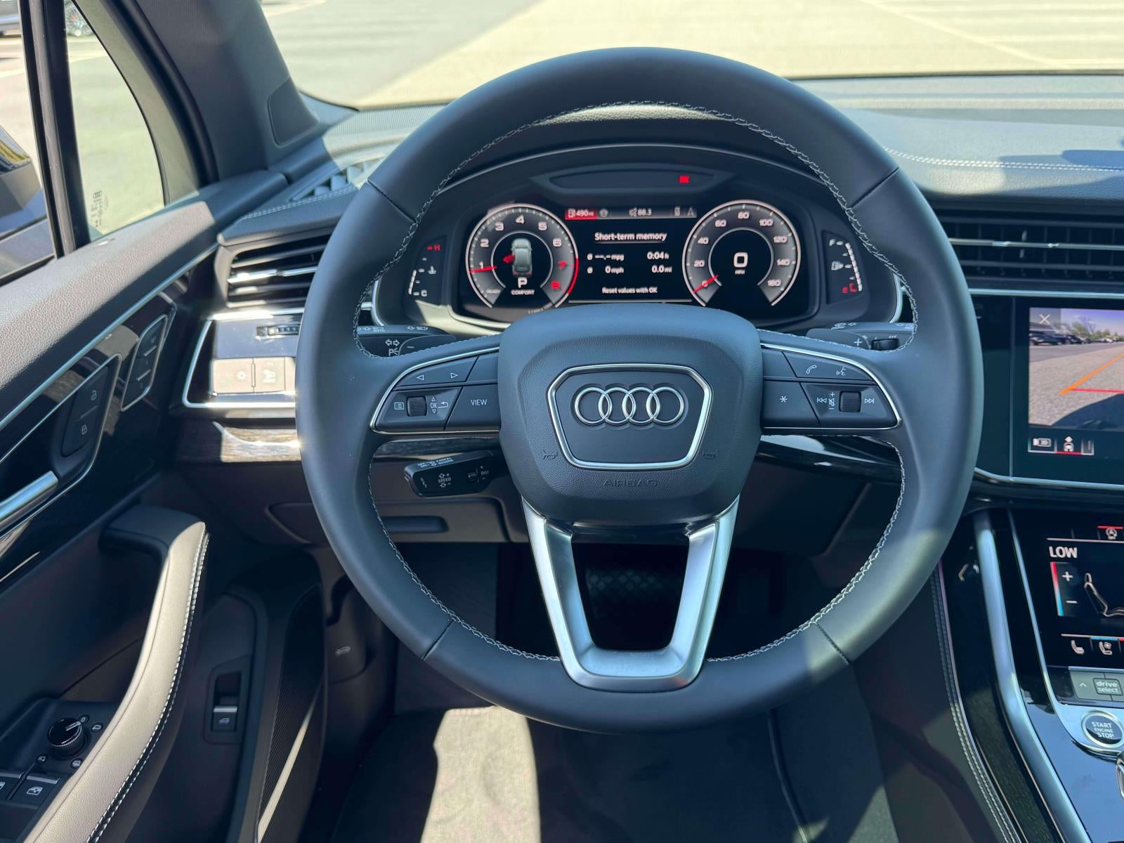 2026 Audi Q7 45 Premium Plus