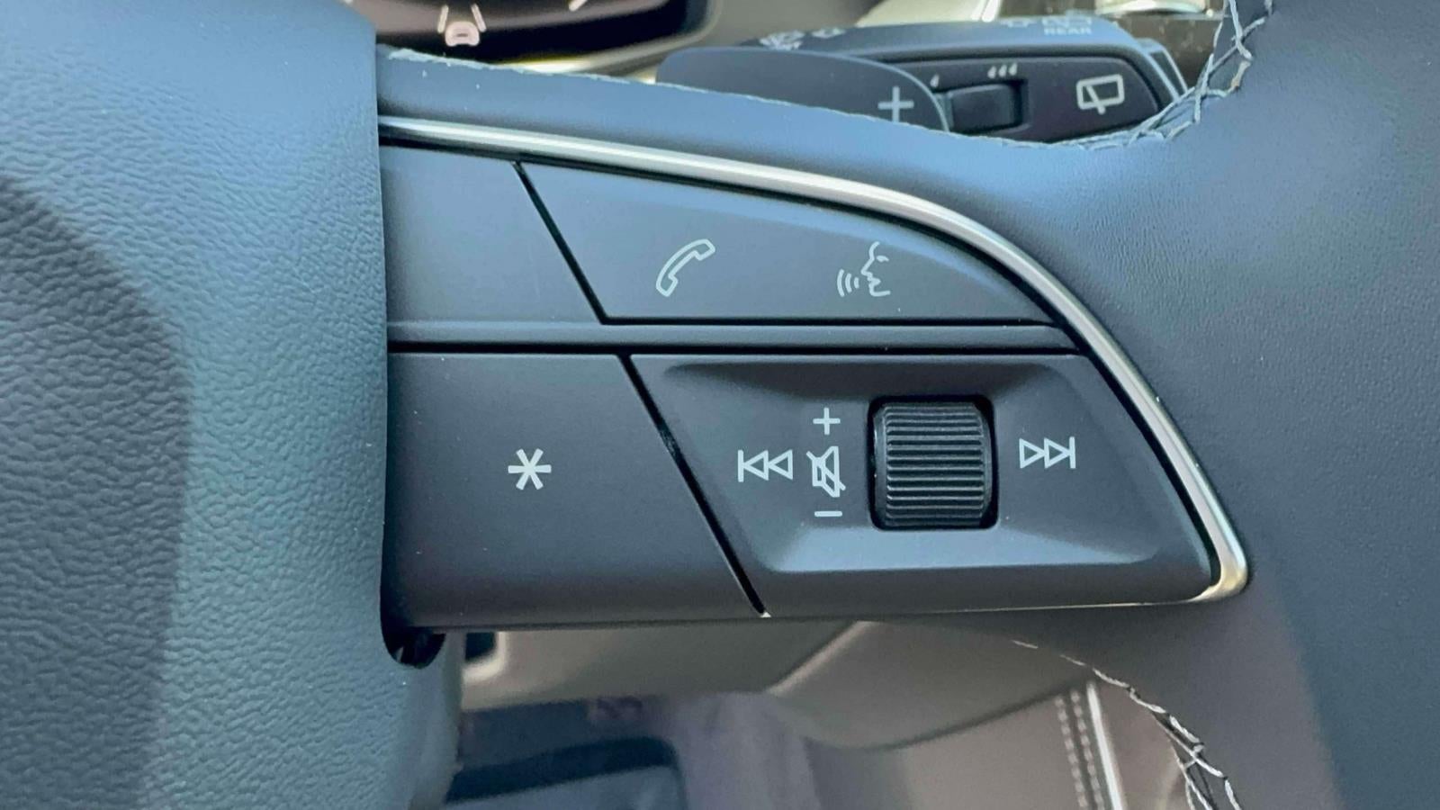 2026 Audi Q7 45 Premium Plus