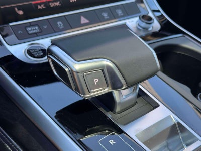 2026 Audi Q7 45 Premium Plus