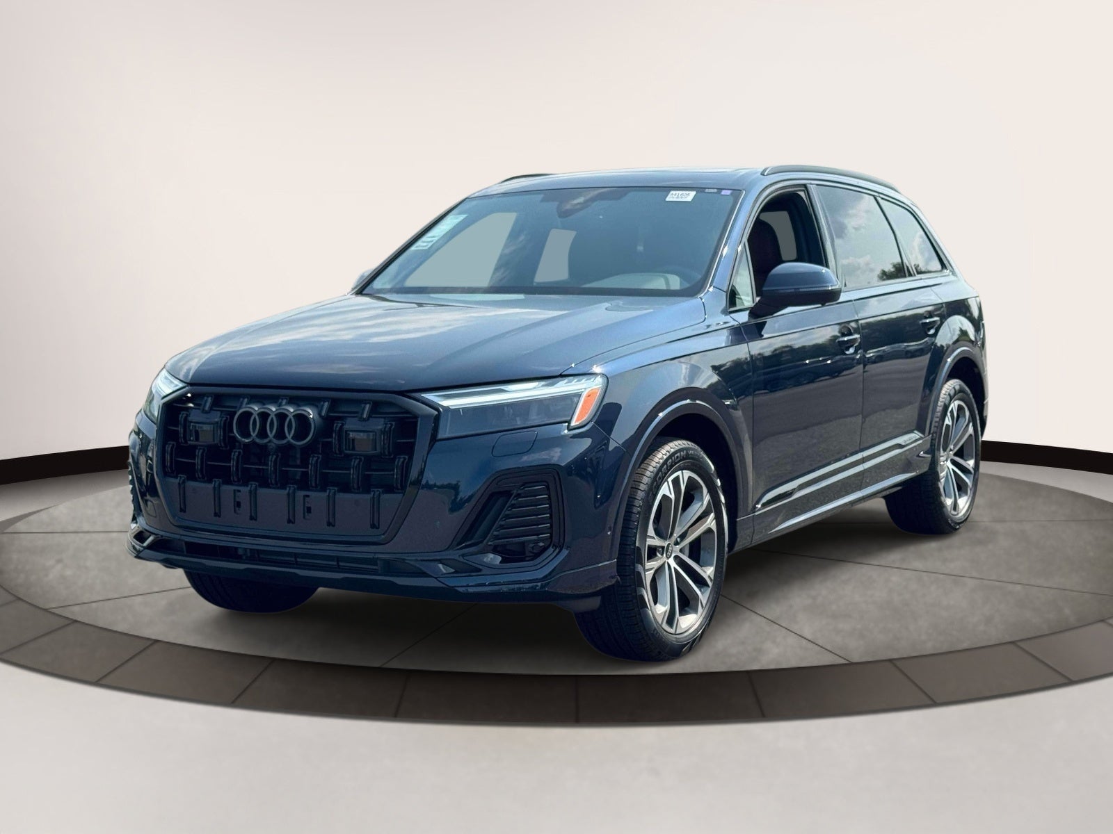2026 Audi Q7 45 Premium Plus