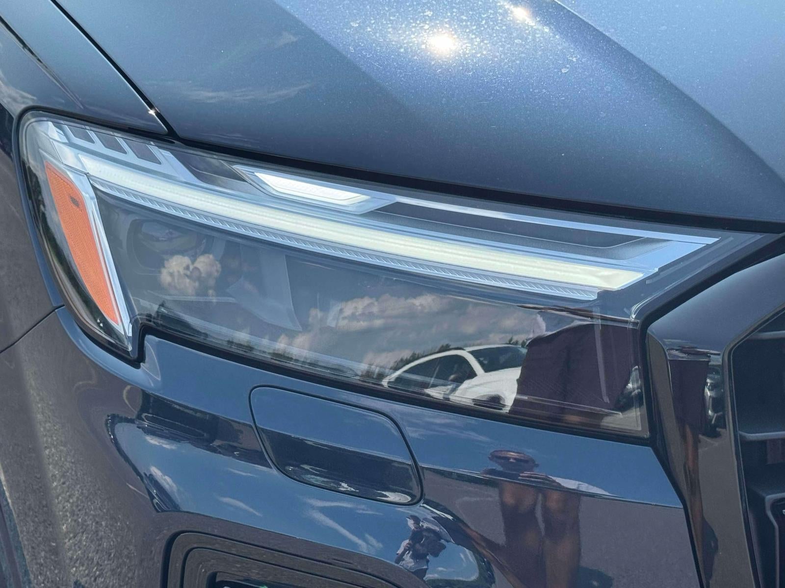 2026 Audi Q7 45 Premium Plus