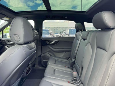 2025 Audi Q7 55 Premium Plus