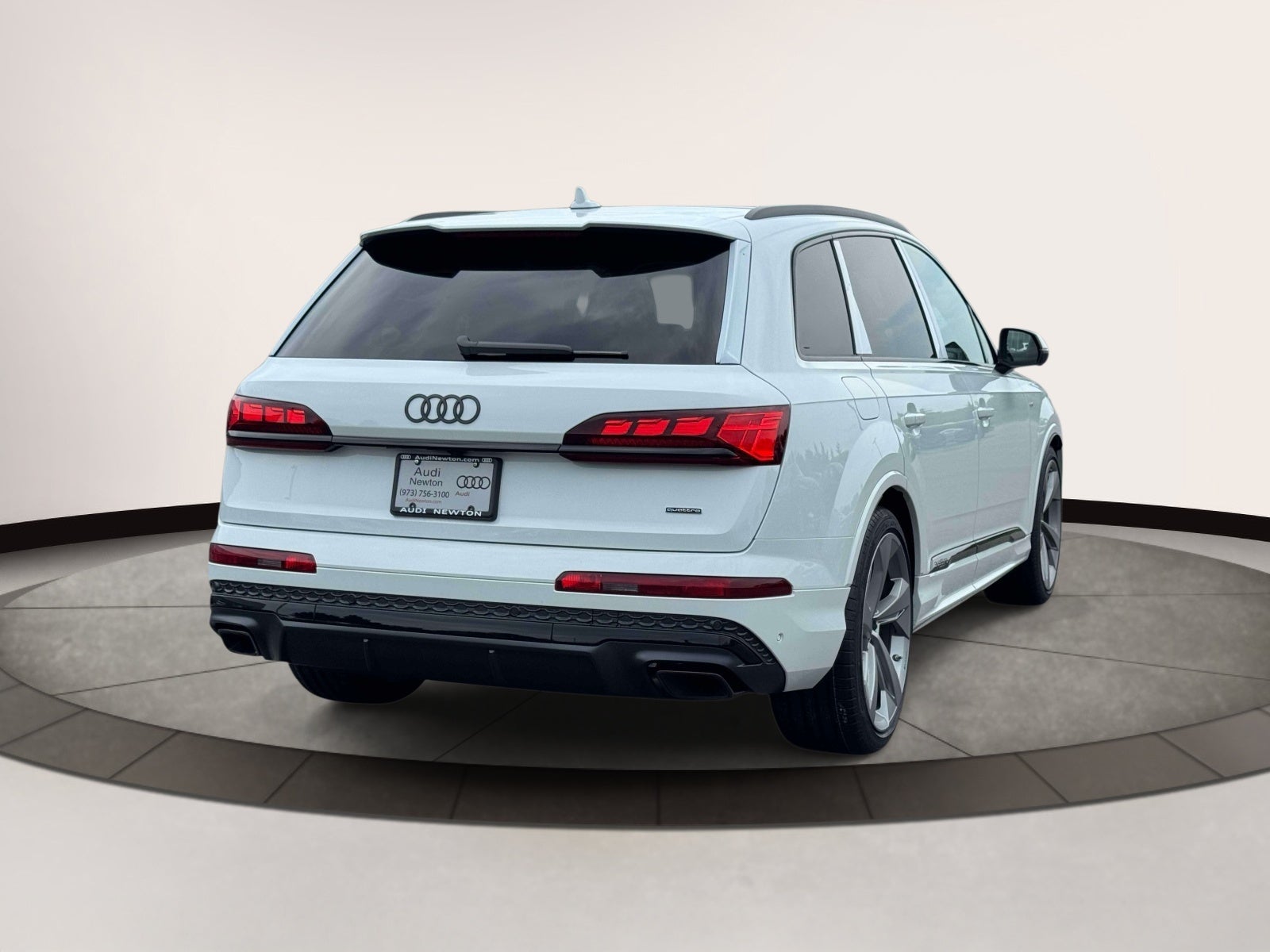 2026 Audi Q7 55 Premium