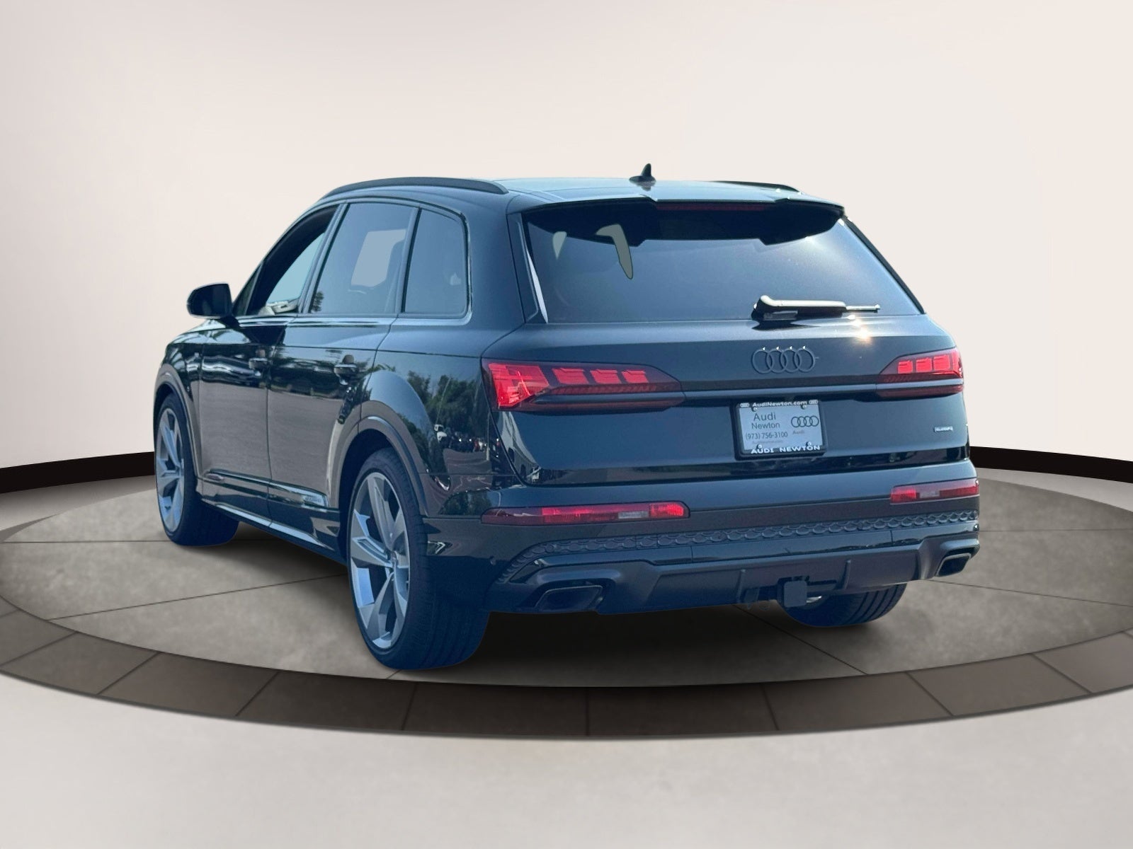 2026 Audi Q7 55 Premium