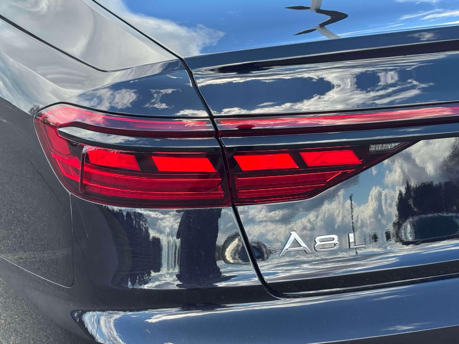 2027 Audi A8 L 55